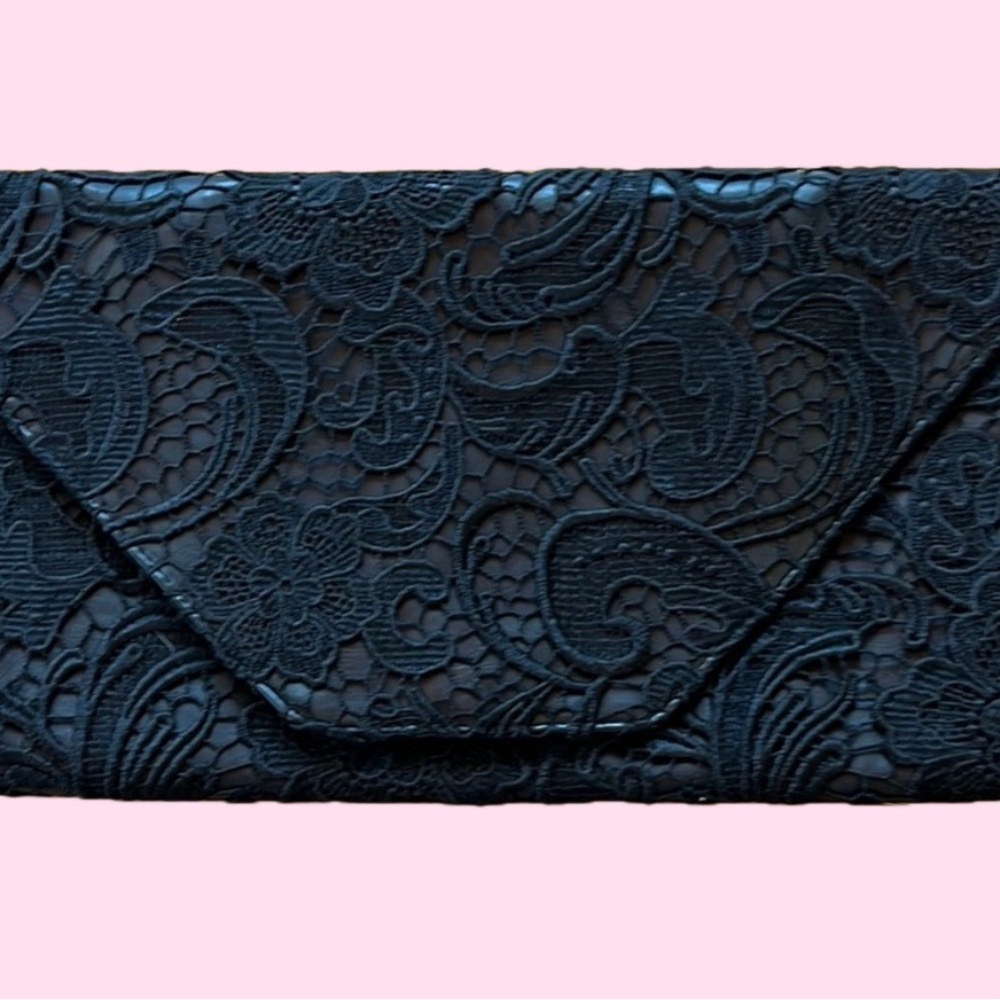 Jessica Simpson Black Paisley Lace Clutch